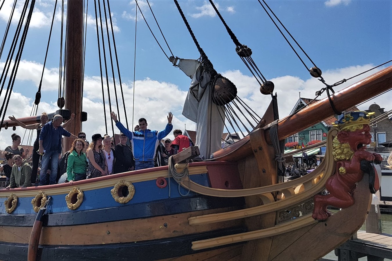 volendam-1